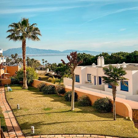 Beautiful New Apartment With Sea View Castillo de Sabinillas Luaran gambar