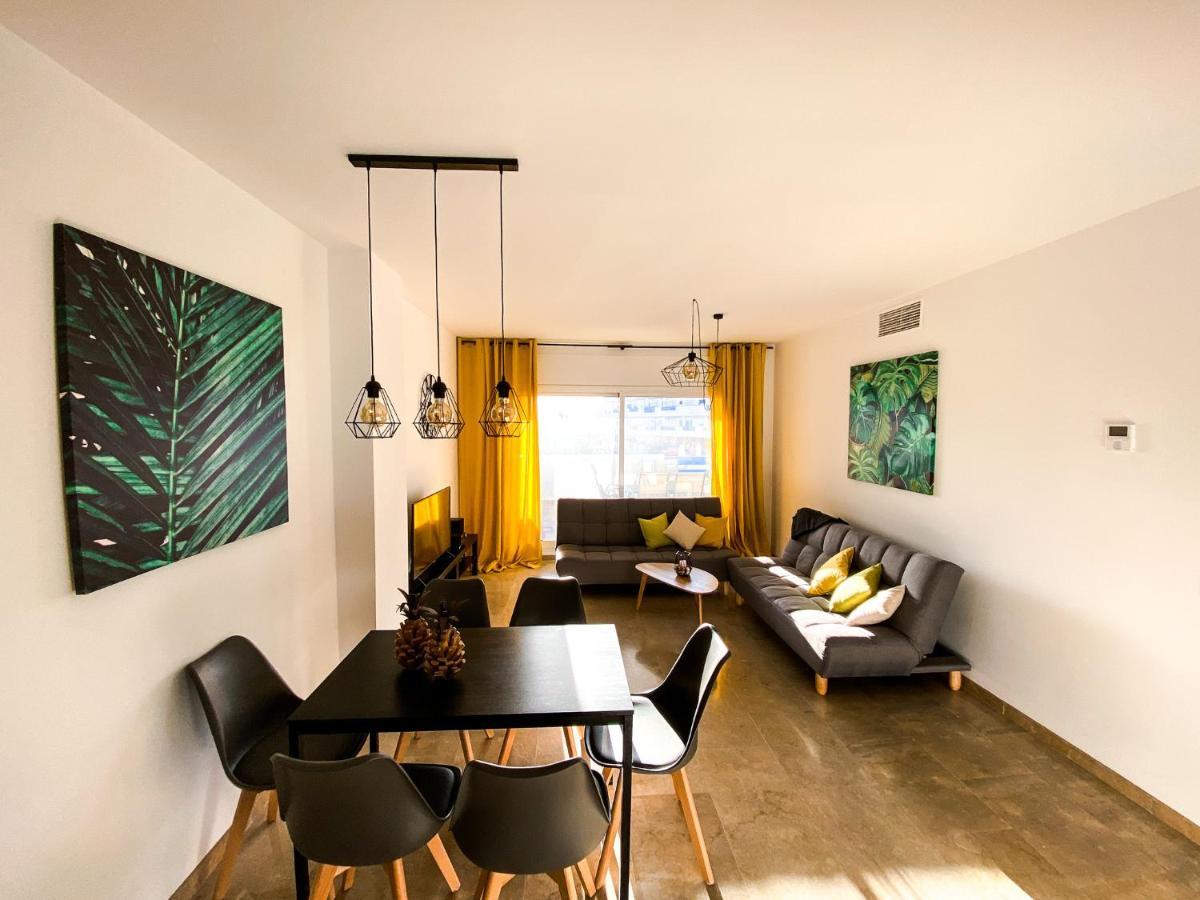 Beautiful New Apartment With Sea View Castillo de Sabinillas Luaran gambar
